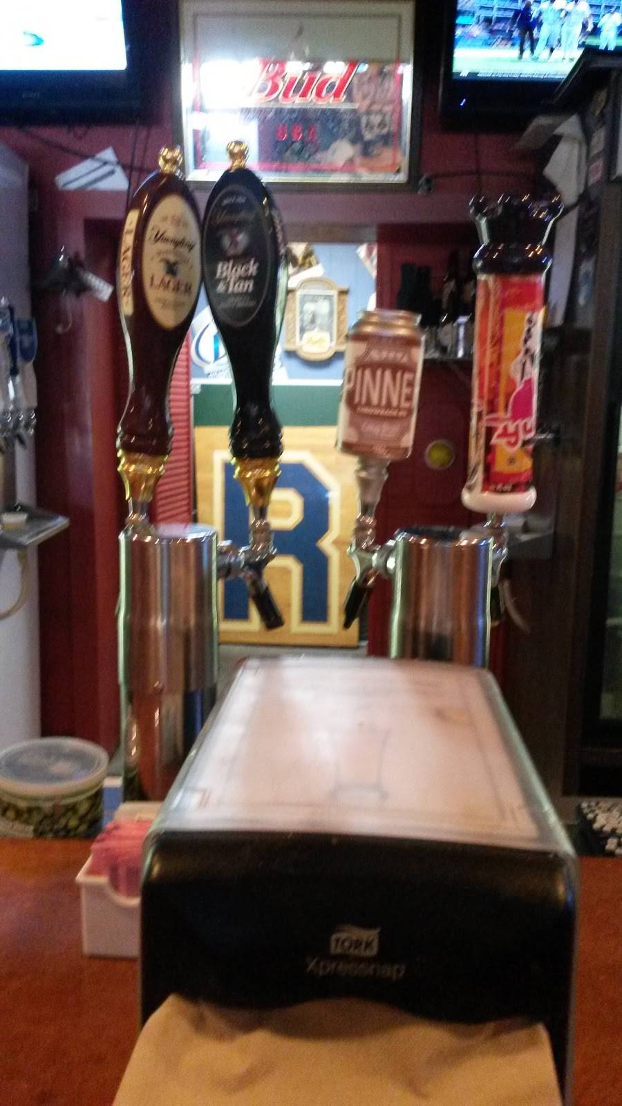 Rose Brothers Pizza | restaurant | 7680 S Wayne St, Hamilton, IN 46742, USA | 2604883534 OR +1 260-488-3534