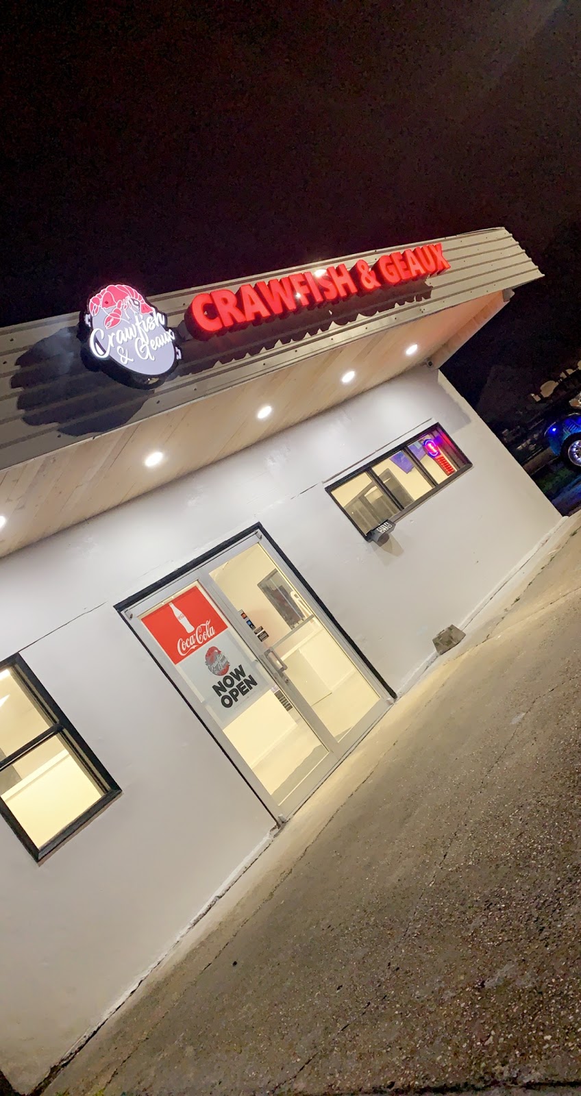 Crawfish & Geaux | restaurant | 516 S Lewis St, New Iberia, LA 70560, USA | 3373804460 OR +1 337-380-4460