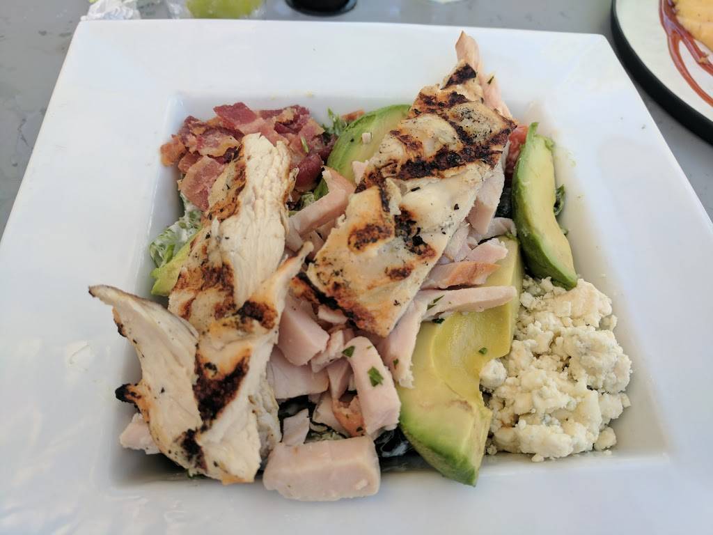 Public | restaurant | 131 E Main Ave, Zeeland, MI 49464, USA | 6167419772 OR +1 616-741-9772