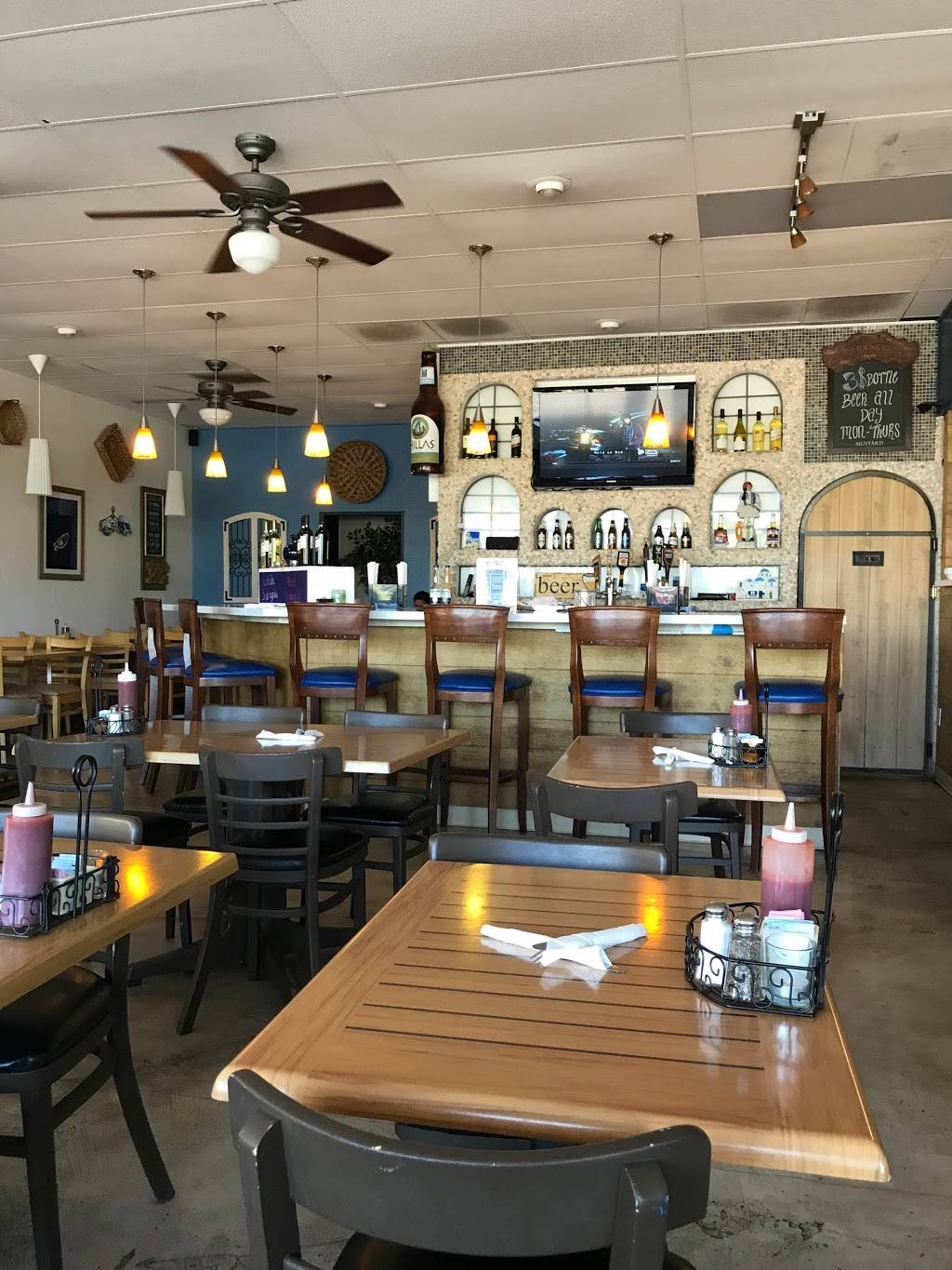 Santorini Island Grill | restaurant | 10545 Scripps Poway Pkwy, San Diego, CA 92131, USA | 8586938300 OR +1 858-693-8300