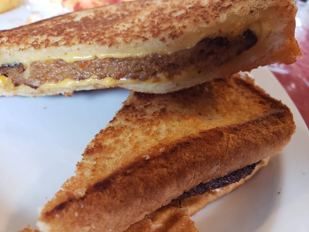 Santanesse’s Soul Secrets | restaurant | 5340 St Claude Ave, New Orleans, LA 70117, USA | 5042185554 OR +1 504-218-5554