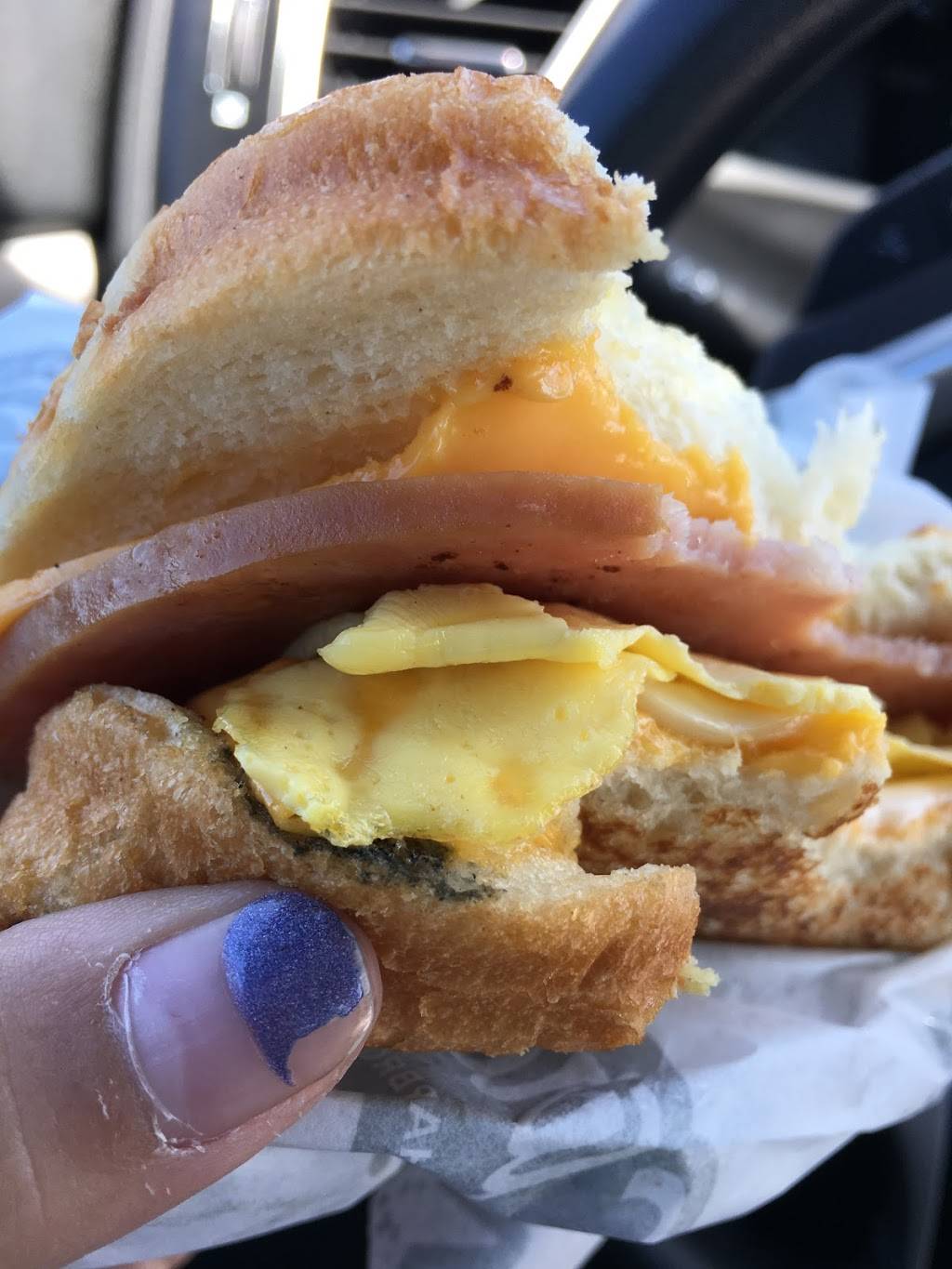 Carls Jr. Green Burrito | restaurant | 13425 Beach Blvd, Westminster, CA 92683, USA | 7149015513 OR +1 714-901-5513