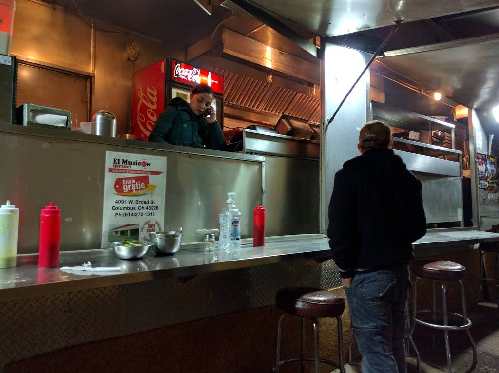 Los Guachos | restaurant | 461 Commerce Square, Columbus, OH 43228, USA | 6144931874 OR +1 614-493-1874