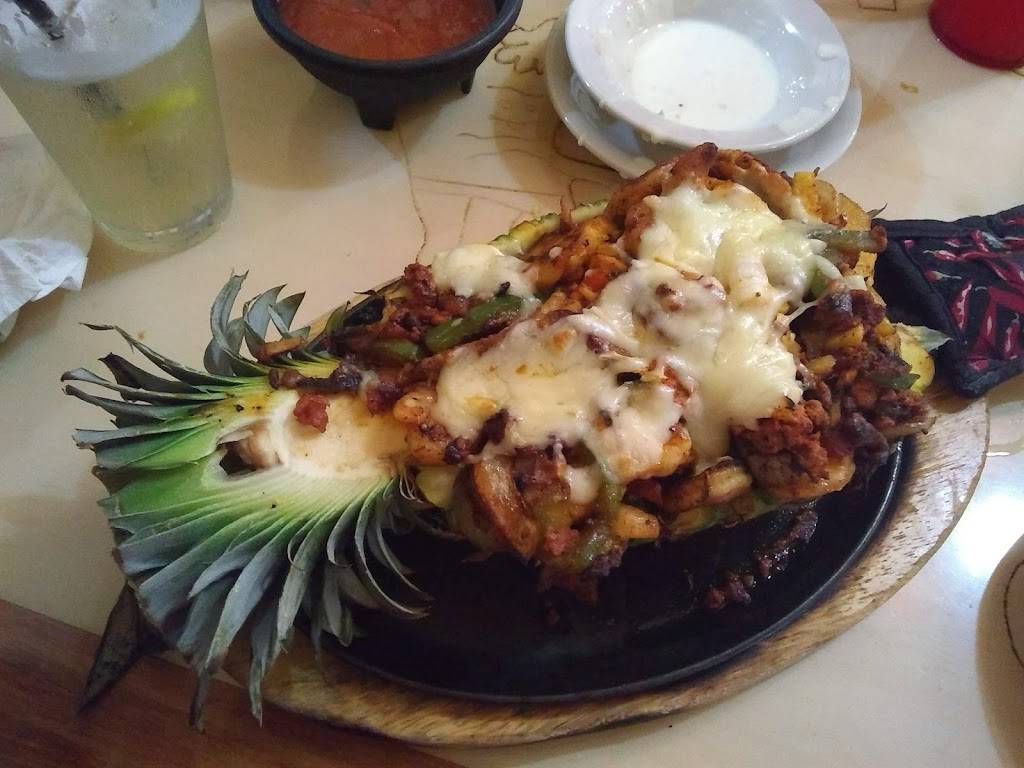 Habaneros Mexican Restaurant | restaurant | 10799 SC-707 #7, Murrells Inlet, SC 29576, USA | 8437489026 OR +1 843-748-9026