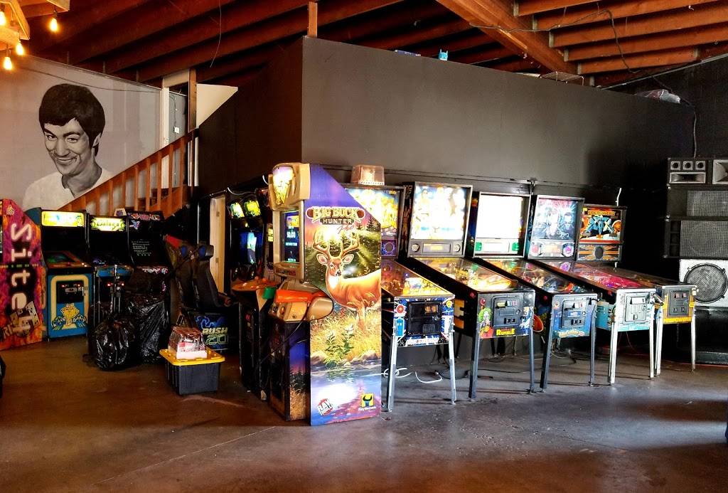 7th West | restaurant | 1255 7th St, Oakland, CA 94607, USA | 4152906501 OR +1 415-290-6501