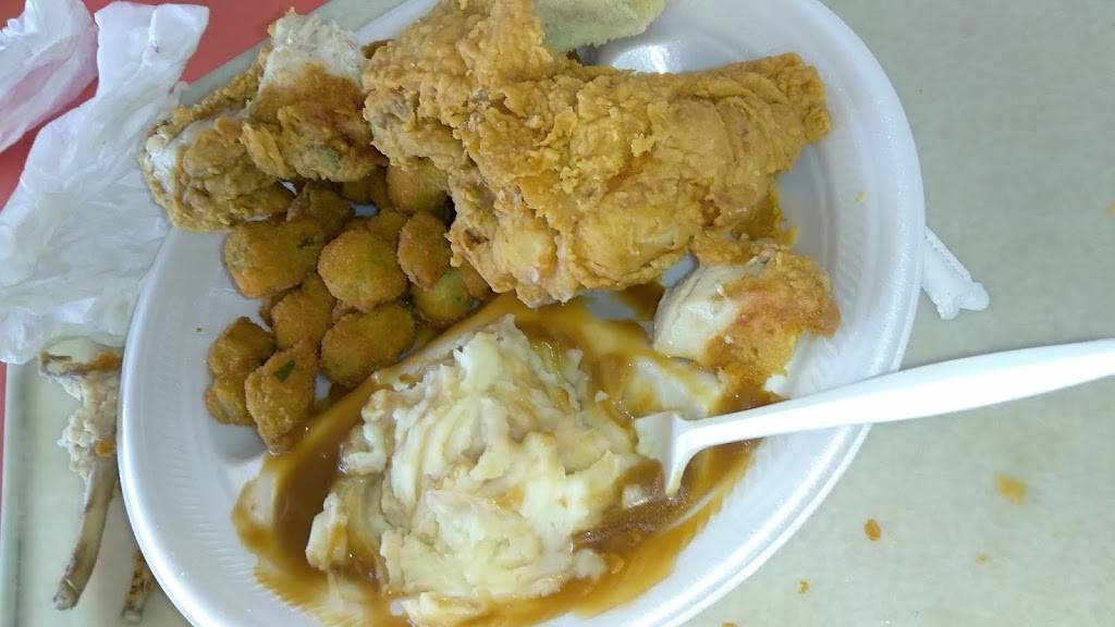 Texas Style Chicken & Seafood | restaurant | 3854 E Lancaster Ave, Fort Worth, TX 76103, USA | 8175346433 OR +1 817-534-6433