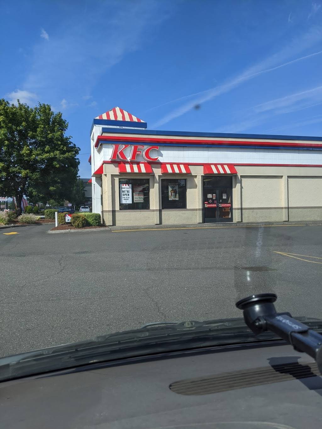 KFC | restaurant | 3340 SW Cedar Hills Blvd, Beaverton, OR 97005, USA | 5036413072 OR +1 503-641-3072