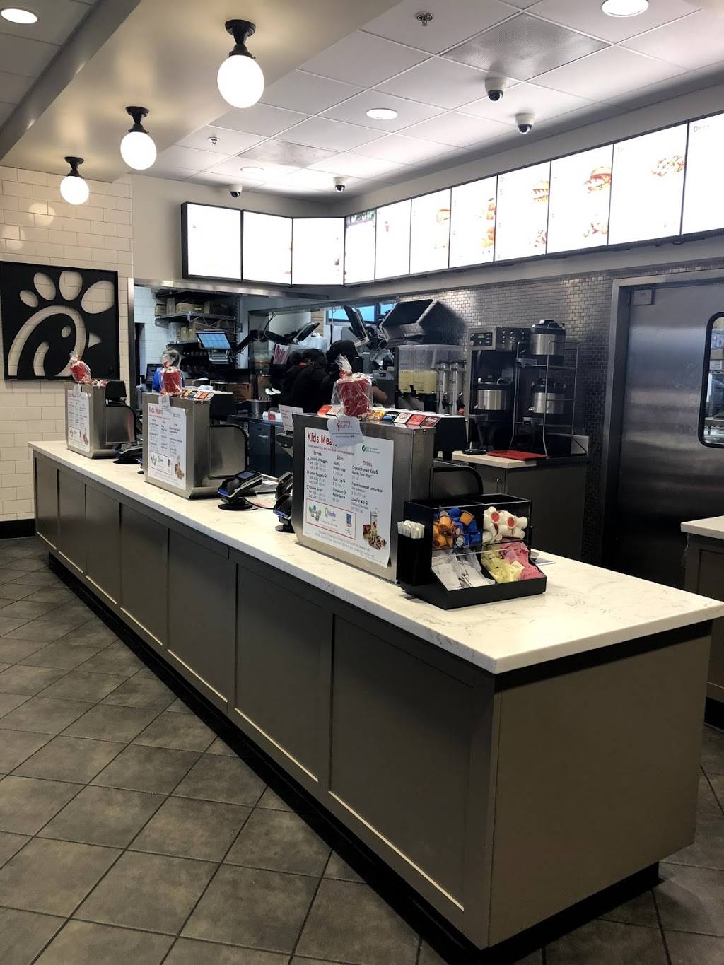 Chick-fil-A Eastern and Ione | restaurant | 9925 S Eastern Ave, Las Vegas, NV 89183, USA | 7026846888 OR +1 702-684-6888