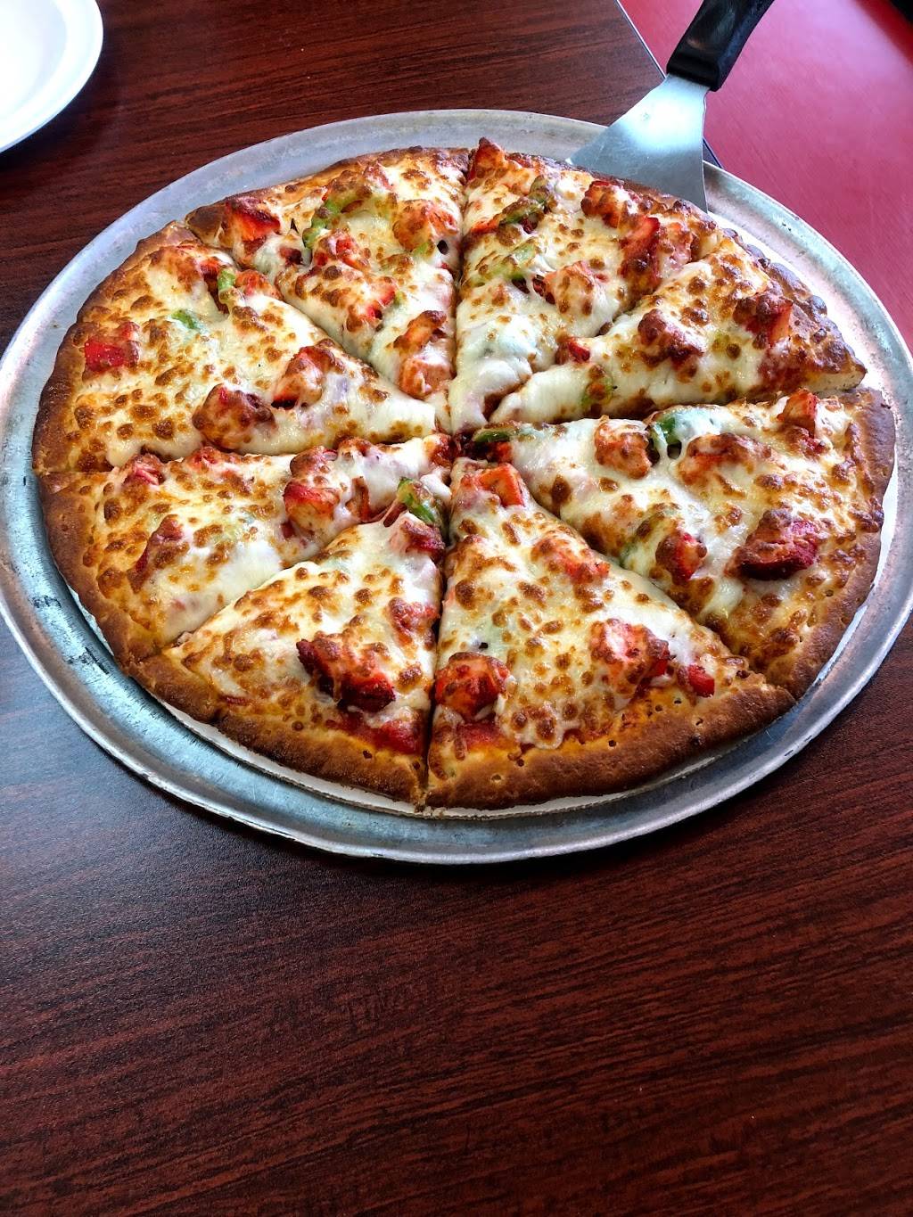 Pizza Track | restaurant | 10S650 Kingery Hwy, Willowbrook, IL 60527, USA | 6306553375 OR +1 630-655-3375