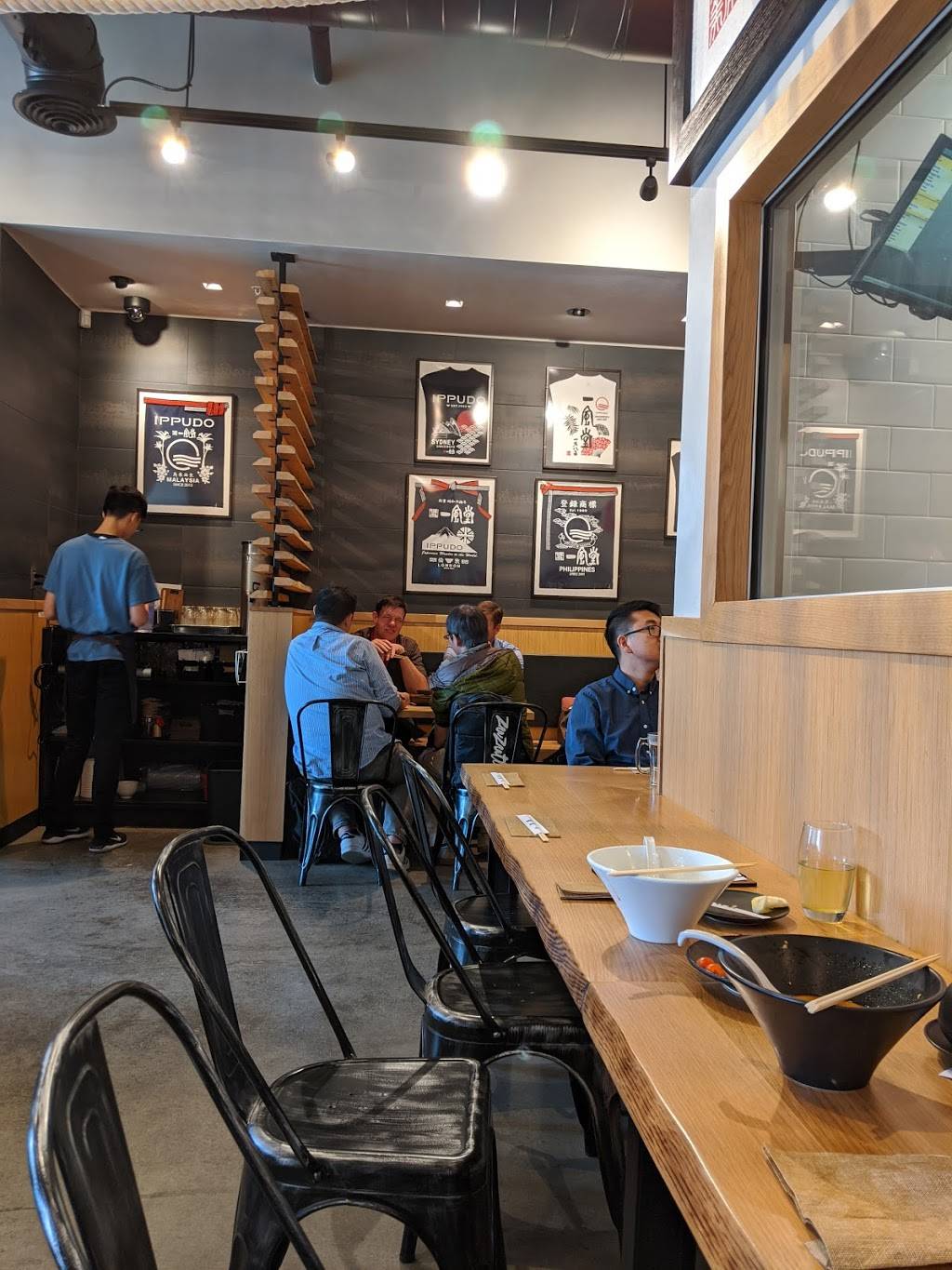 Ippudo | restaurant | 19540 Vallco Pkwy Suite 130, Cupertino, CA 95014, USA | 4087216789 OR +1 408-721-6789