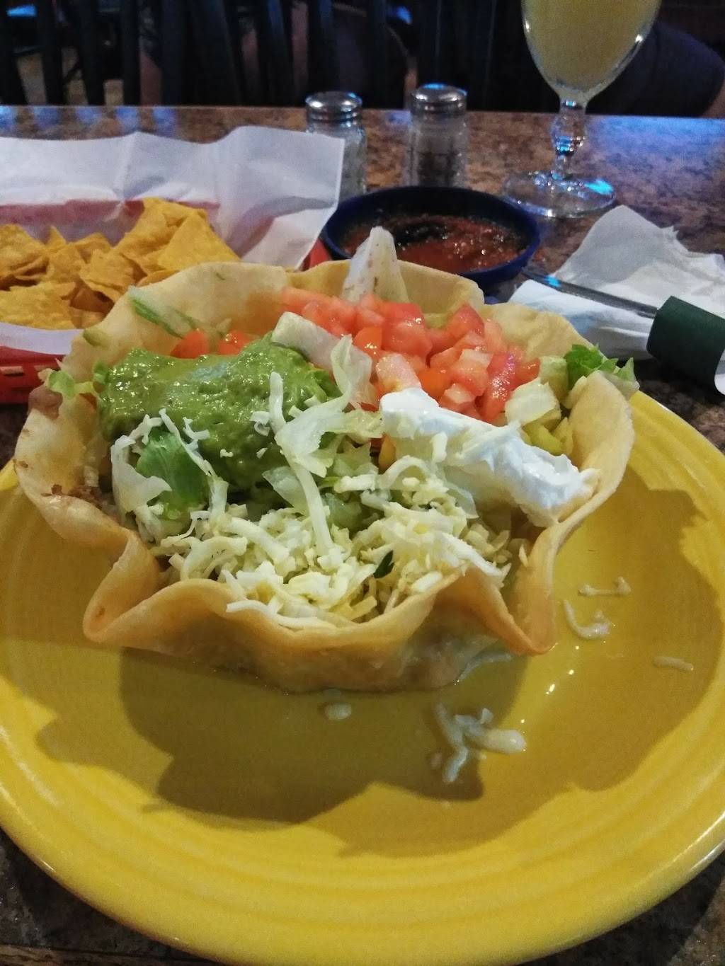 Vallartas Mexican Restaurant | restaurant | 104 Jackson St, Vidalia, GA 30474, USA | 9125381158 OR +1 912-538-1158