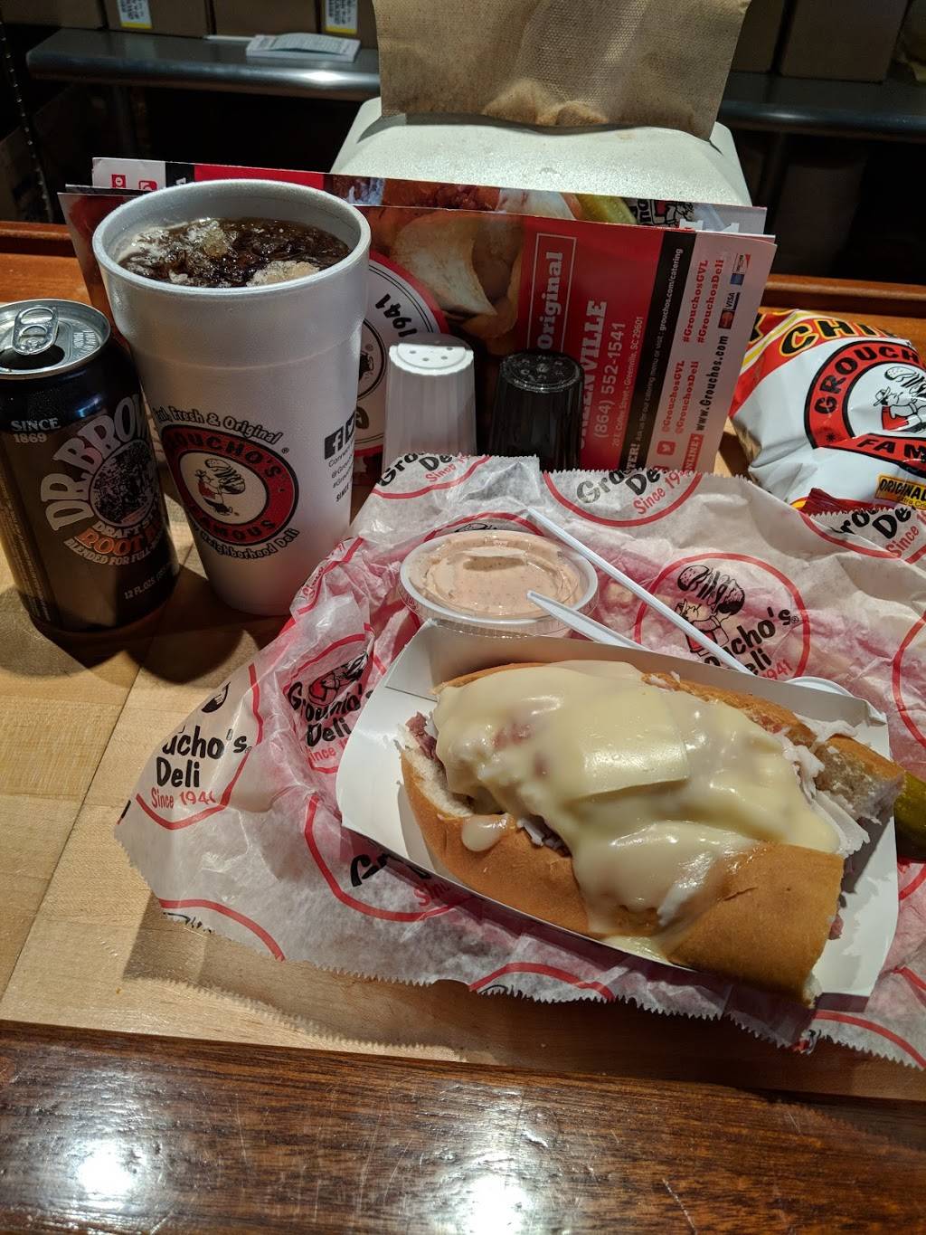 Grouchos Deli | meal takeaway | 20 E Coffee St, Greenville, SC 29601, USA | 8645521541 OR +1 864-552-1541