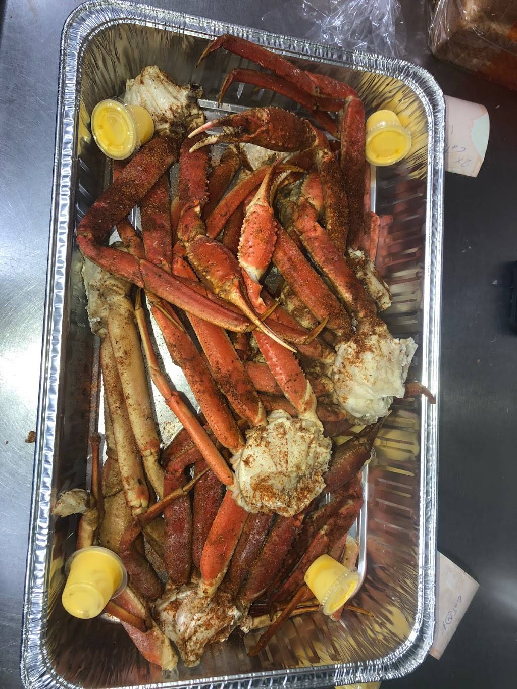 Livernois Fresh Fish & Seafood | restaurant | 18280 Livernois, Detroit, MI 48221, USA | 3138637000 OR +1 313-863-7000