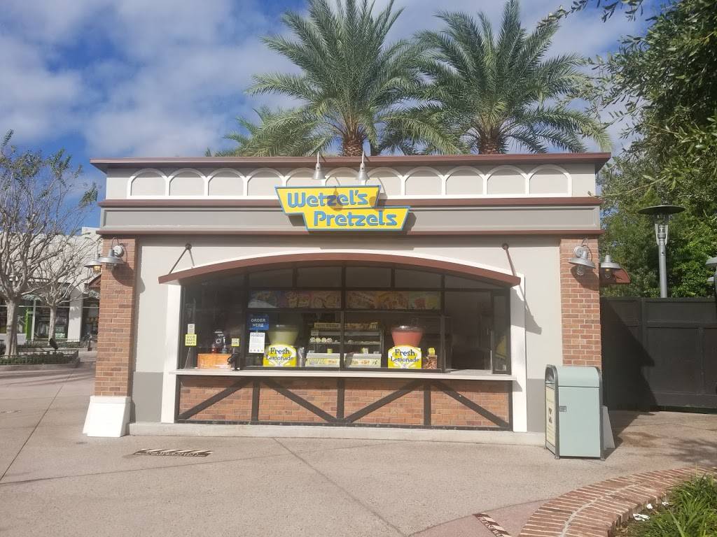 Wetzels Pretzels | restaurant | 1503 E Buena Vista Dr, Golden Oak, FL 32836, USA | 4075600871 OR +1 407-560-0871