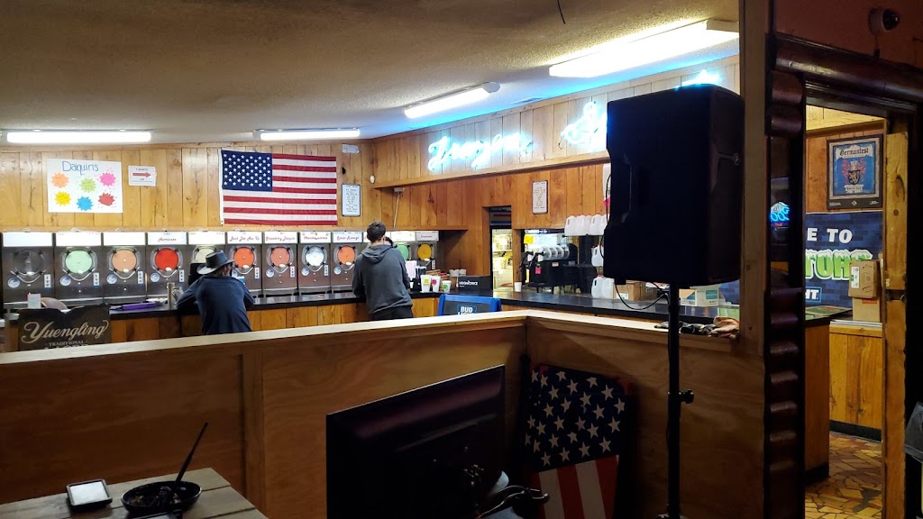 4th Quarter bar and grill | restaurant | 11497 Lake Charles Hwy, Leesville, LA 71446, USA | 3372385112 OR +1 337-238-5112