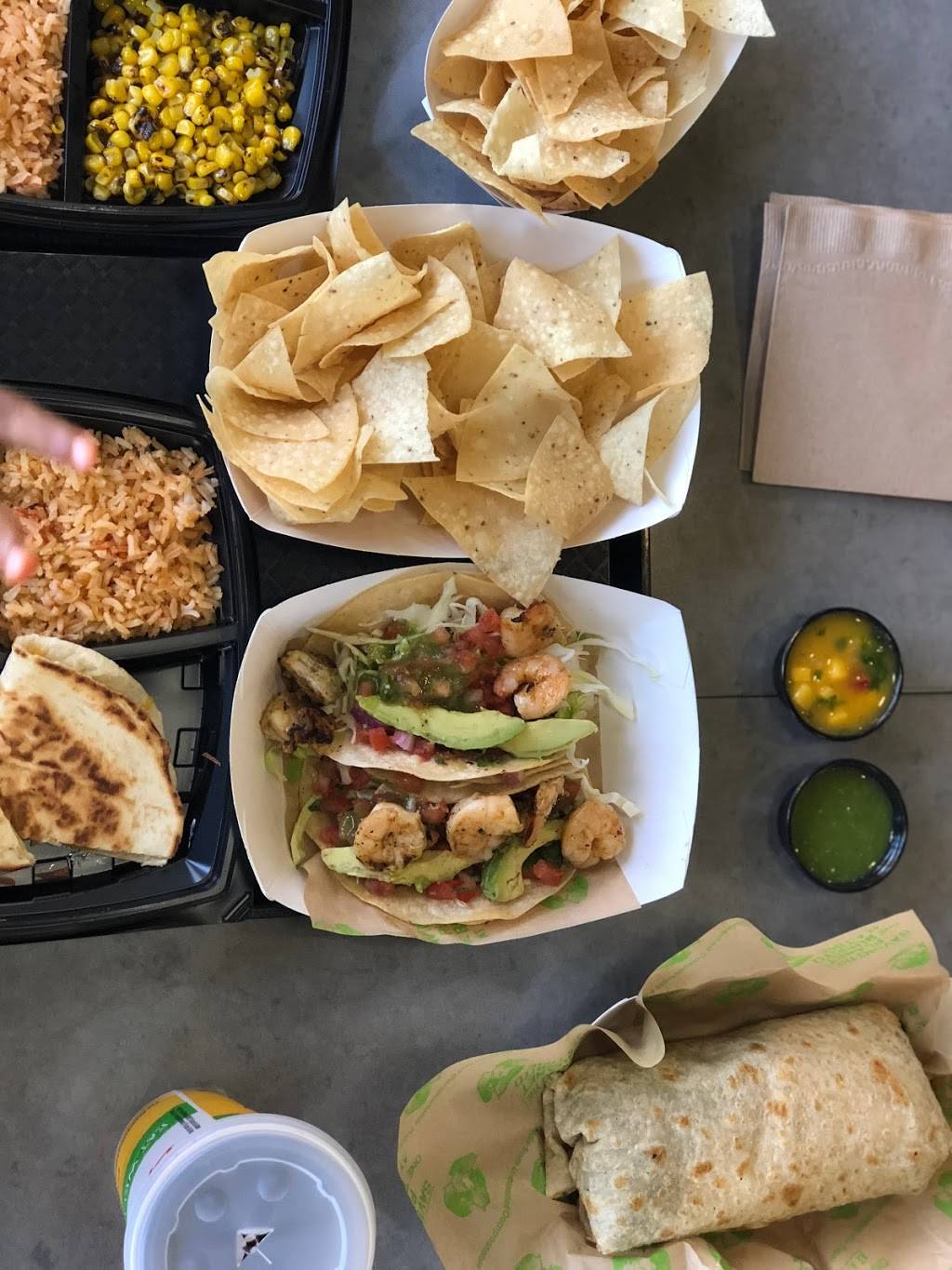 Baja Fresh | restaurant | 1020 Shaw Ave Ste B, Clovis, CA 93612, USA | 5593227000 OR +1 559-322-7000