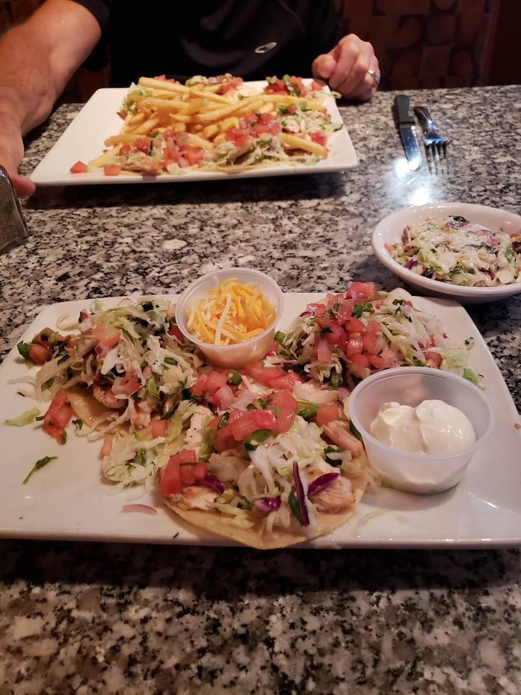 Gallaghers Sports Grill | restaurant | 34406 N Black Mountain Pkwy, Cave Creek, AZ 85331, USA | 4805958800 OR +1 480-595-8800