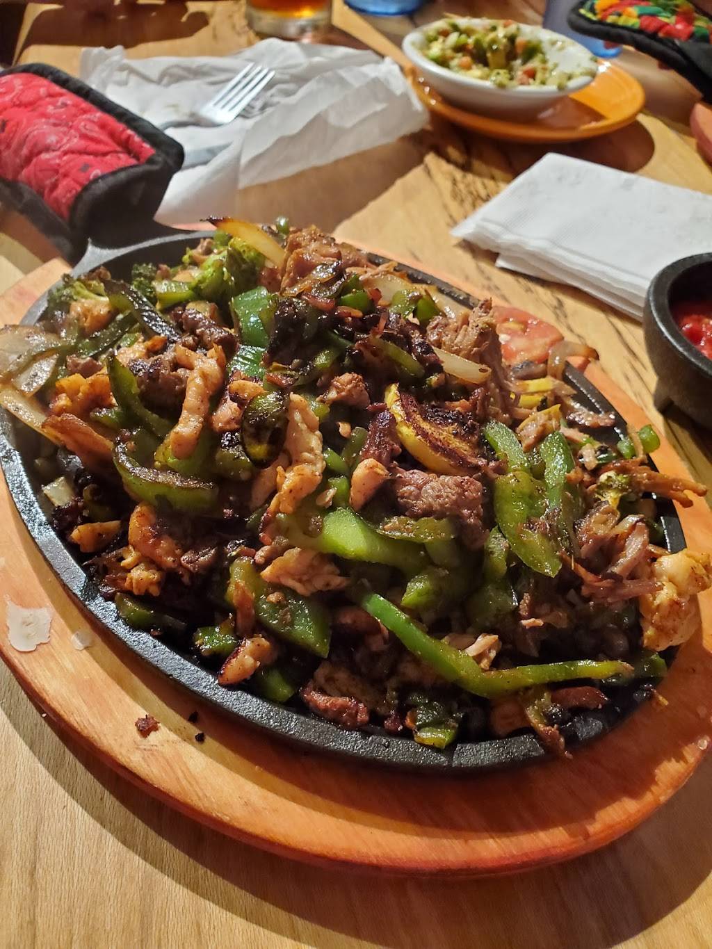 El Torero | restaurant | 30 N State St, Girard, OH 44420, USA | 3305307786 OR +1 330-530-7786