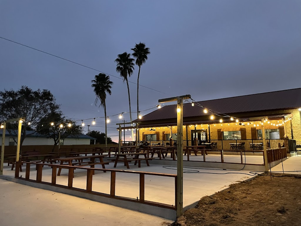 Ranch House Burgers Weslaco Texas | restaurant | 1015 S International Blvd, Weslaco, TX 78596, USA | 9565208783 OR +1 956-520-8783