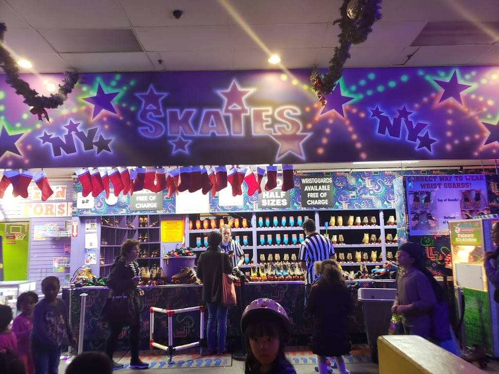 United Skates of America Roller Skating Center | cafe | 1276 Hicksville Rd, Seaford, NY 11783, USA | 5167955474 OR +1 516-795-5474