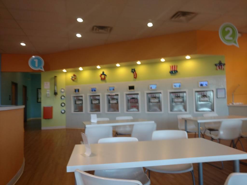Bloop Frozen Yogurt | restaurant | 6333 Kalamazoo Ave SE, Grand Rapids, MI 49508, USA | 6168035630 OR +1 616-803-5630