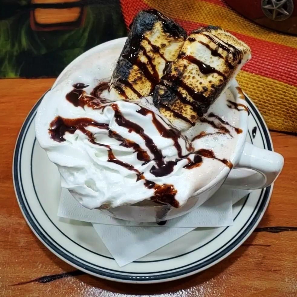 Smoke Signals Grillhouse | restaurant | 1882 AZ-260, Heber-Overgaard, AZ 85928, USA | 9282404943 OR +1 928-240-4943