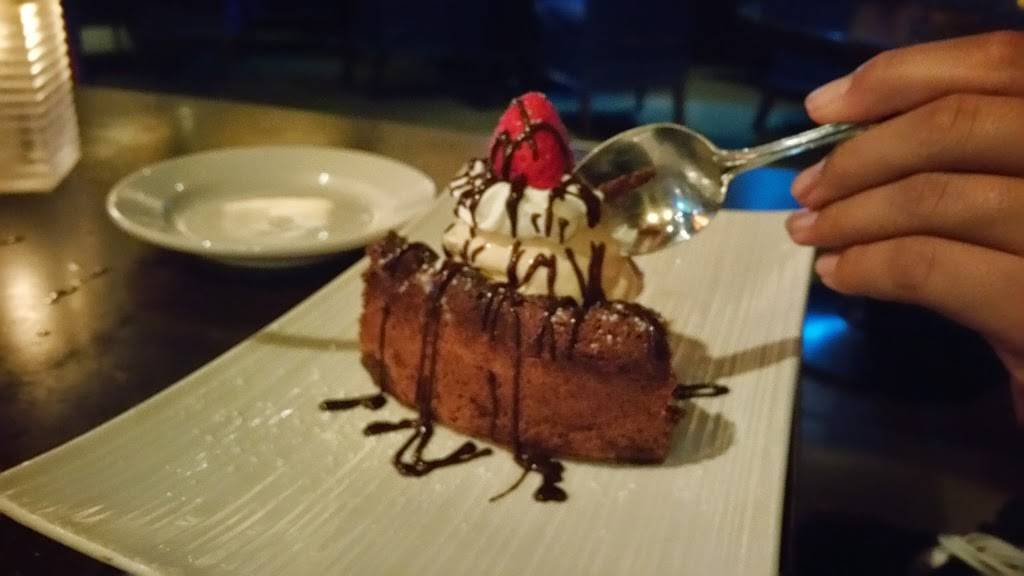 Carmines Ocean Grill and Sushi Bar | restaurant | 2401 PGA Boulevard #160, Palm Beach Gardens, FL 33410, USA | 5614727900 OR +1 561-472-7900