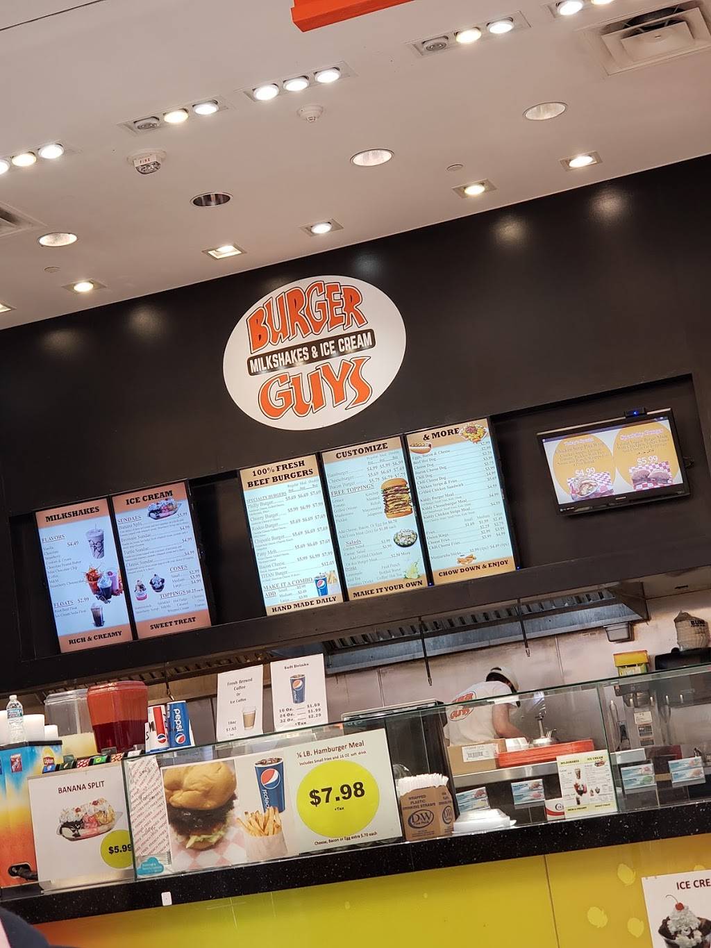 Burger Guys | restaurant | 144 Great Northern, North Olmsted, OH 44070, USA | 4405907970 OR +1 440-590-7970