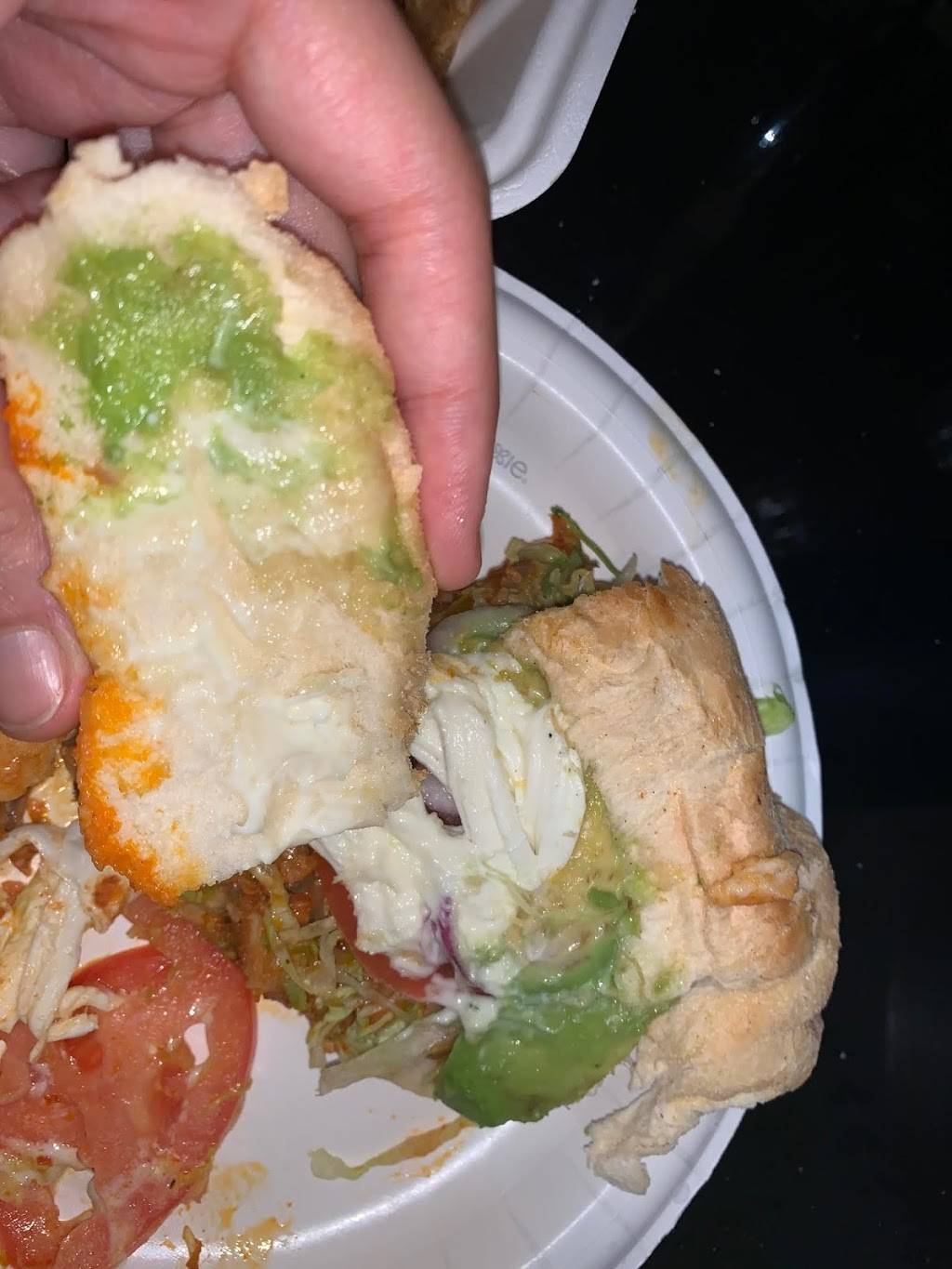 Antojitos del Patron Mexican Snacks | restaurant | 52 Lincoln Rd, Brooklyn, NY 11225, USA | 3475339911 OR +1 347-533-9911