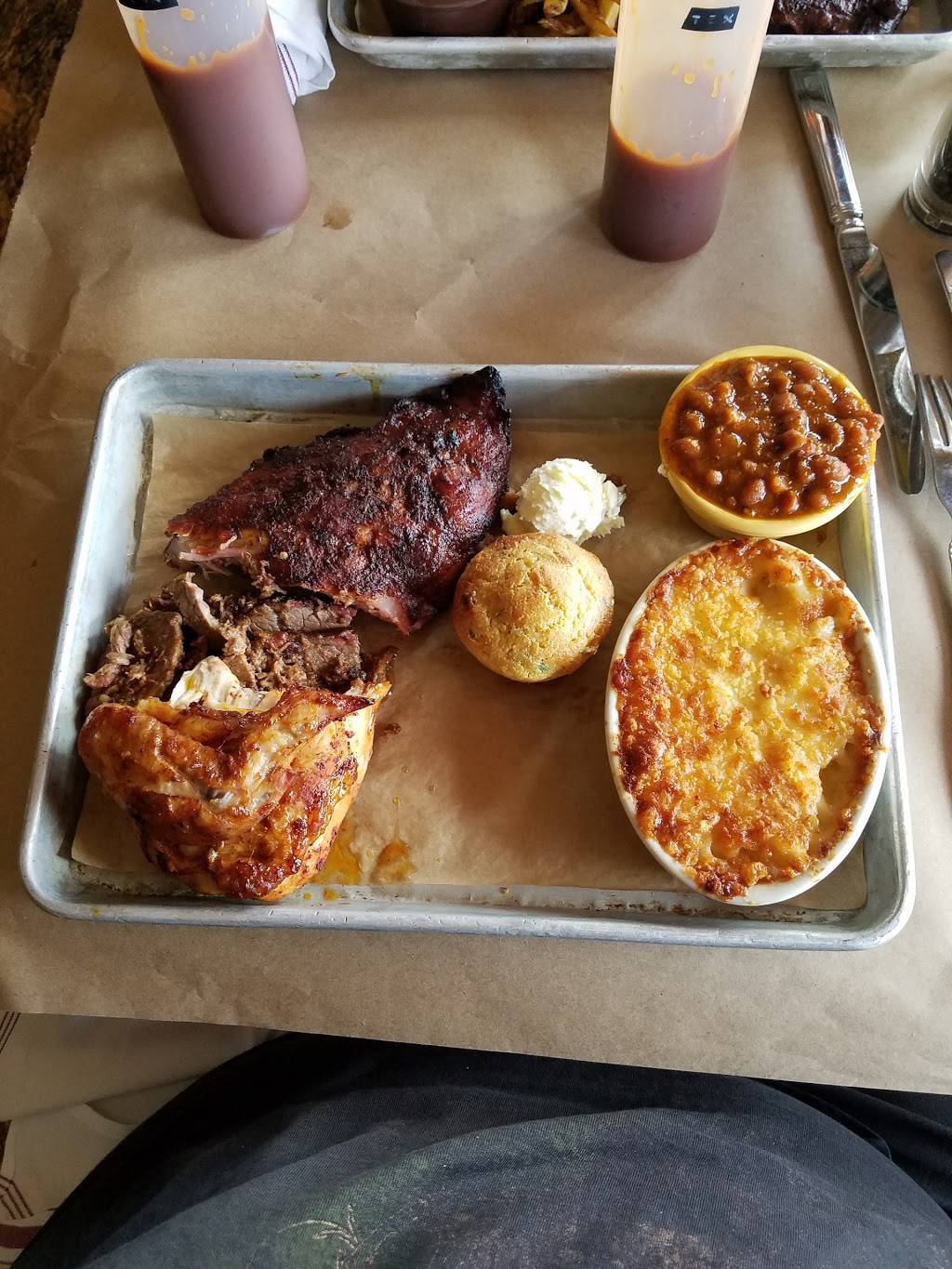 Union Woodshop | restaurant | 18 S Main St, Village of Clarkston, MI 48346, USA | 2486255660 OR +1 248-625-5660