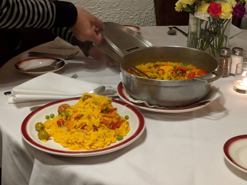 Café Riazor | restaurant | 245 W 16th St, New York, NY 10011, USA | 2127272132 OR +1 212-727-2132