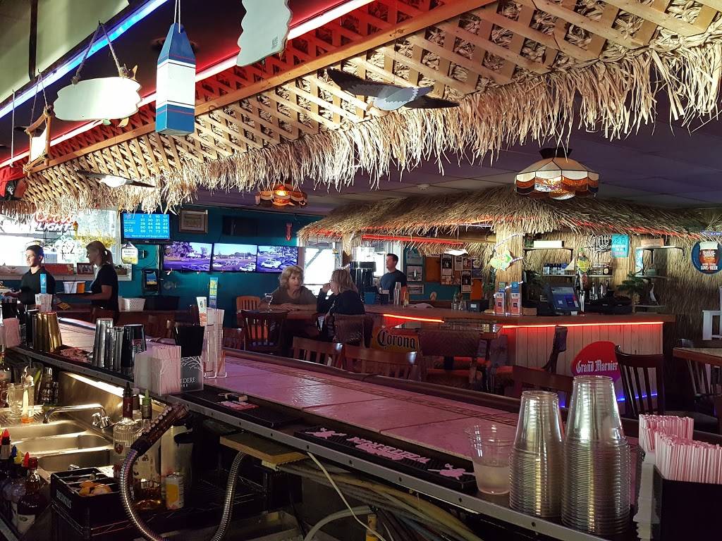 The Shores Waterfront Restaurant | restaurant | 2 Detroit St, North Tonawanda, NY 14120, USA | 7166937971 OR +1 716-693-7971