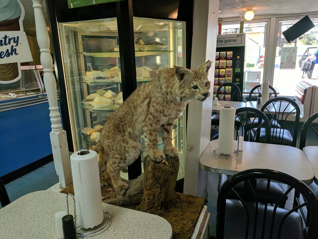 Ma & Pas Restaurant | restaurant | 18928 US-58 ALT, Castlewood, VA 24224, USA | 2767627533 OR +1 276-762-7533