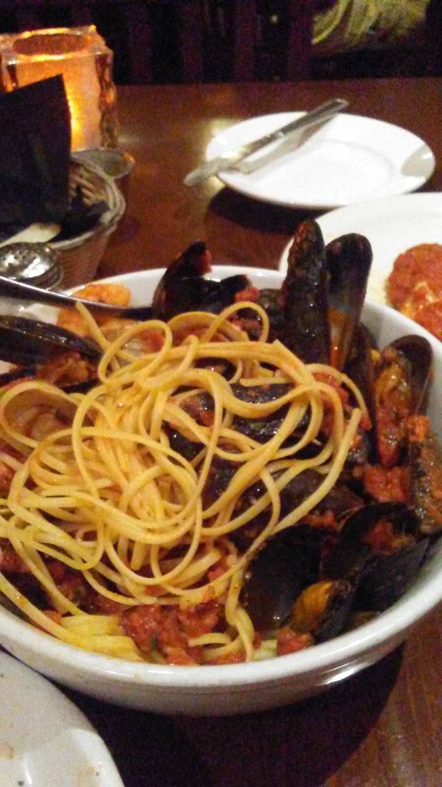 Mother Annas Restaurant and Bar | restaurant | 46 Columbia Rd, Pembroke, MA 02359, USA | 7819241955 OR +1 781-924-1955