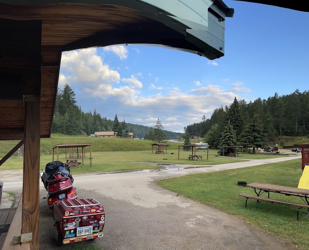Wild Bills Campground | restaurant | 21372 US-385, Deadwood, SD 57732, USA | 6055782800 OR +1 605-578-2800