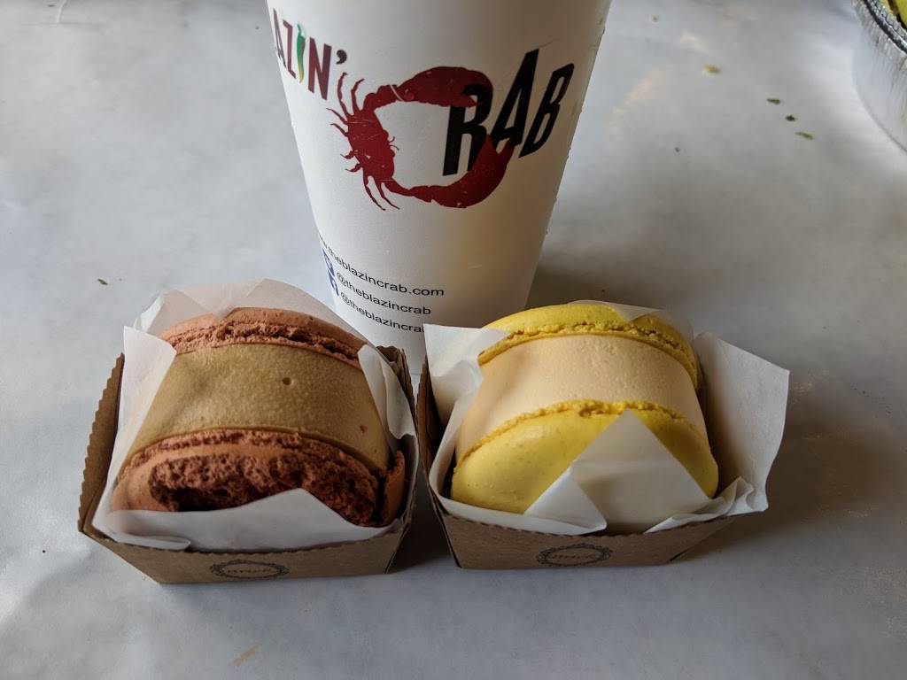 The Blazin Crab | restaurant | 345 W Pearl Ave Ste 140, Redlands, CA 92374, USA | 9093355000 OR +1 909-335-5000