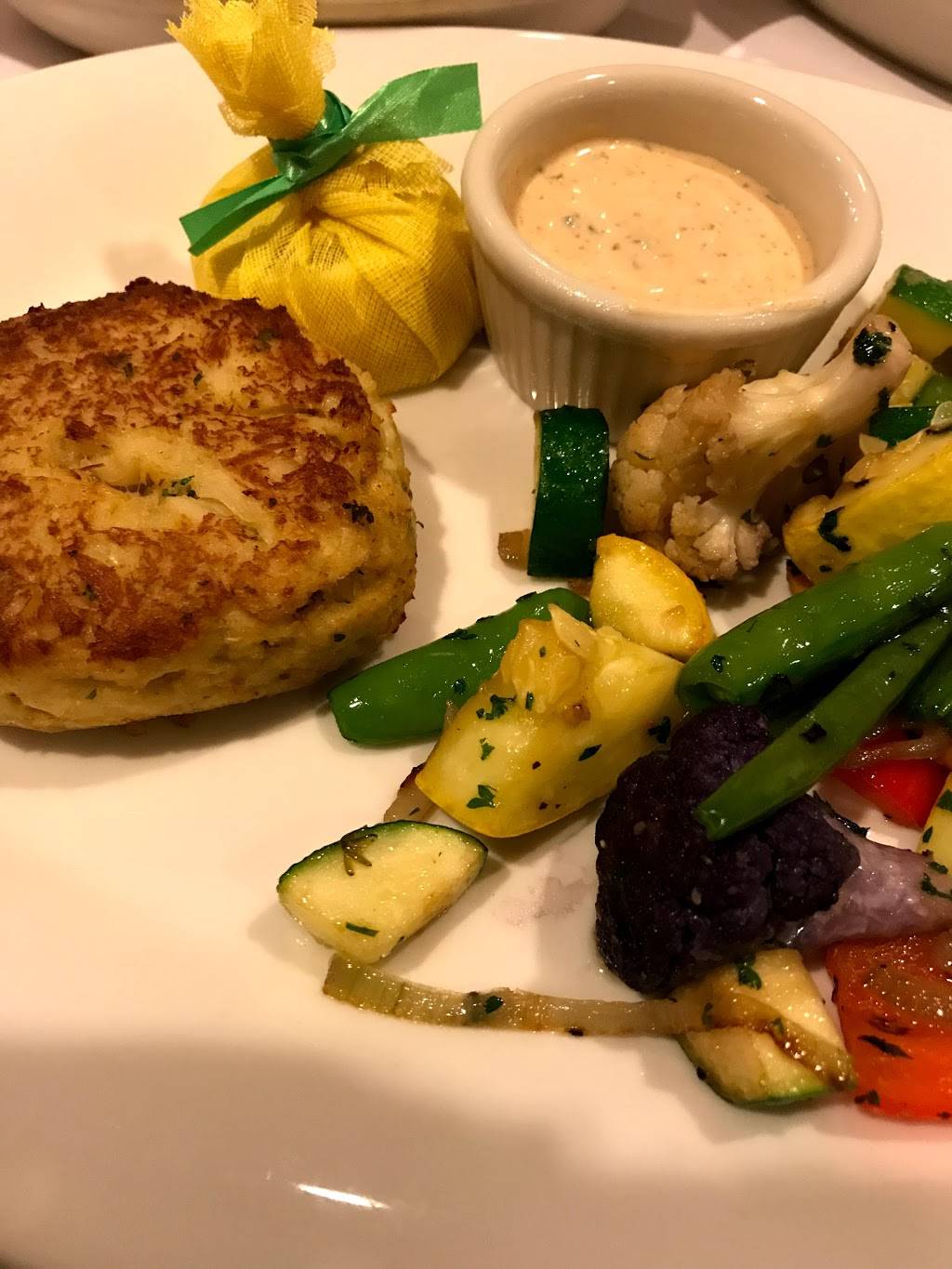 Shulas Steak House | restaurant | 1200 Louisiana St, Houston, TX 77002, USA | 7133754777 OR +1 713-375-4777