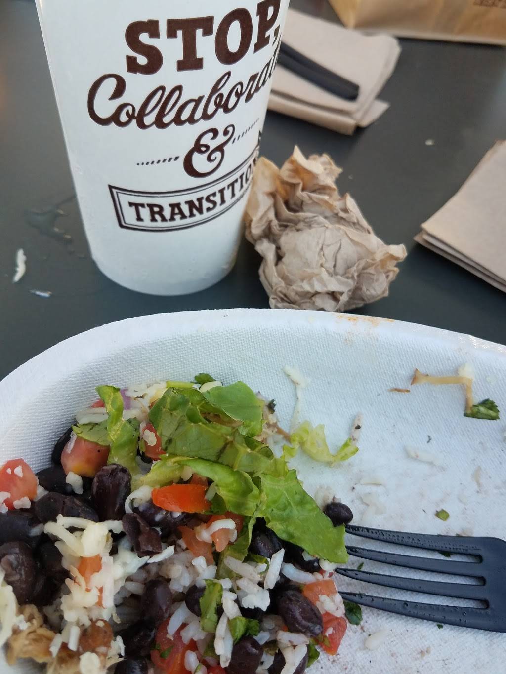 Chipotle Mexican Grill | restaurant | 11411 Bandera Rd Ste 101, San Antonio, TX 78250, USA | 2105202027 OR +1 210-520-2027