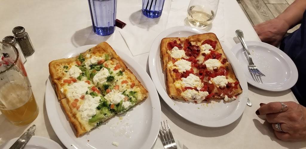 Orchard Tavern West | restaurant | 2050 Western Ave, Guilderland, NY 12084, USA | 5186723237 OR +1 518-672-3237