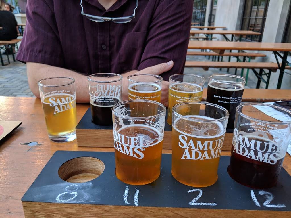 Samuel Adams Cincinnati Taproom | restaurant | 1727 Logan St, Cincinnati, OH 45202, USA | 5134123300 OR +1 513-412-3300