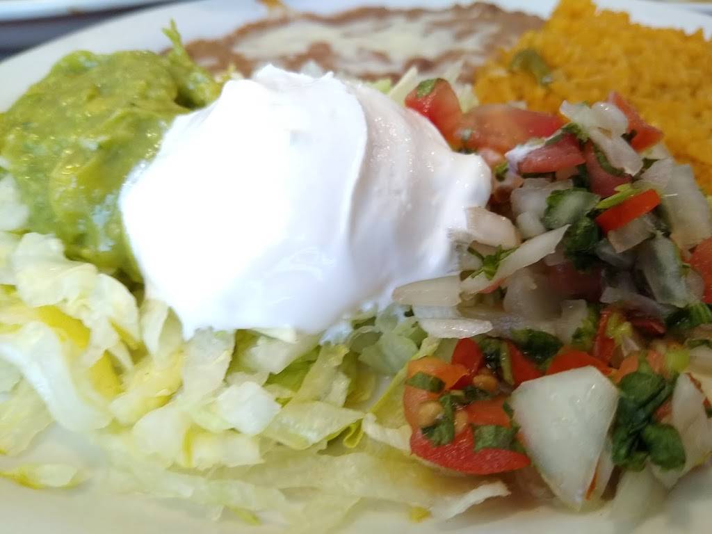 THE LAZY DONKEY MEXICAN RESTAURANT | restaurant | 1224 N Broadway St, Moore, OK 73160, USA | 4053009300 OR +1 405-300-9300