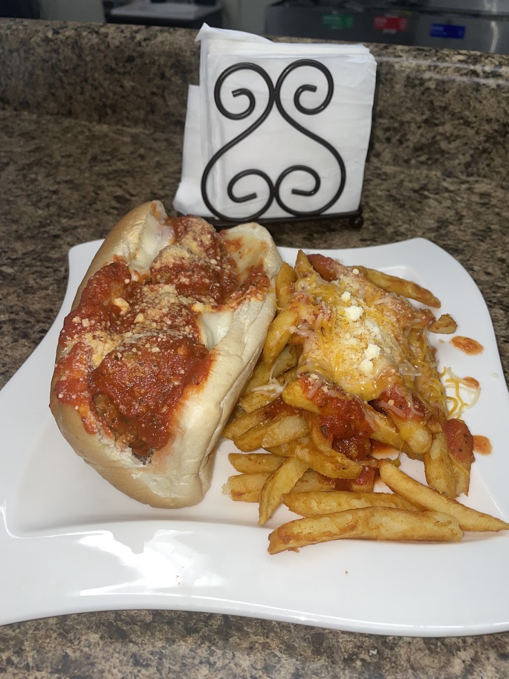 American With A Latin Twist | restaurant | 2006 N County Rd 470, Lake Panasoffkee, FL 33538, USA | 3522729743 OR +1 352-272-9743