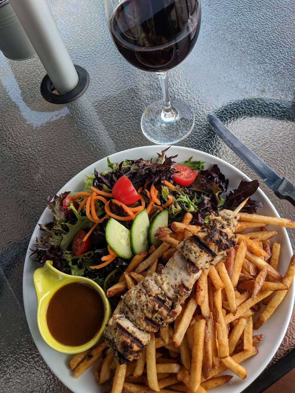 Les Coupables | restaurant | 516 Rue du Pont, Mont-Laurier, QC J9L 2S1, Canada | 8194404567 OR +1 819-440-4567