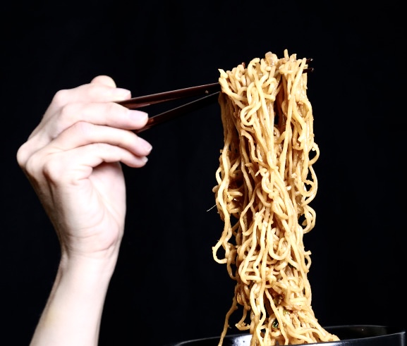 Funny Noodle | restaurant | 209 S Main St Suite one, Akron, OH 44308, USA | 3308054770 OR +1 330-805-4770