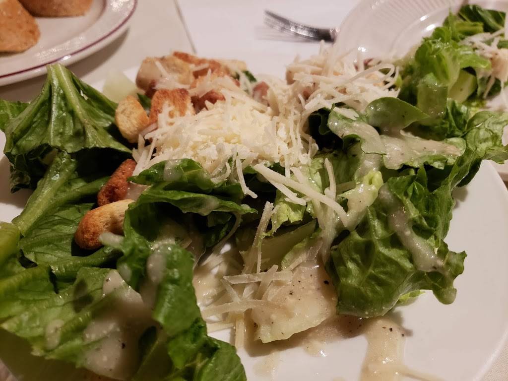 Mahles Restaurant and Lounge | restaurant | 24945 Detroit Rd, Westlake, OH 44145, USA | 4408996602 OR +1 440-899-6602