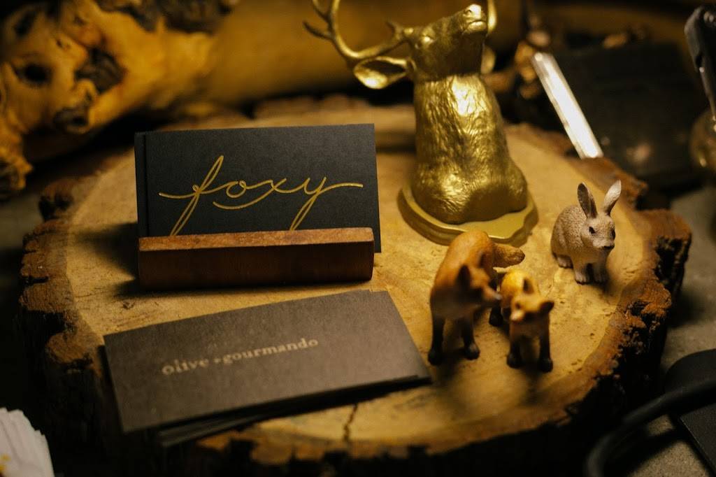 Foxy | restaurant | 1638 Rue Notre-Dame Ouest, Montréal, QC H3J 1M1, Canada | 5149257007 OR +1 514-925-7007