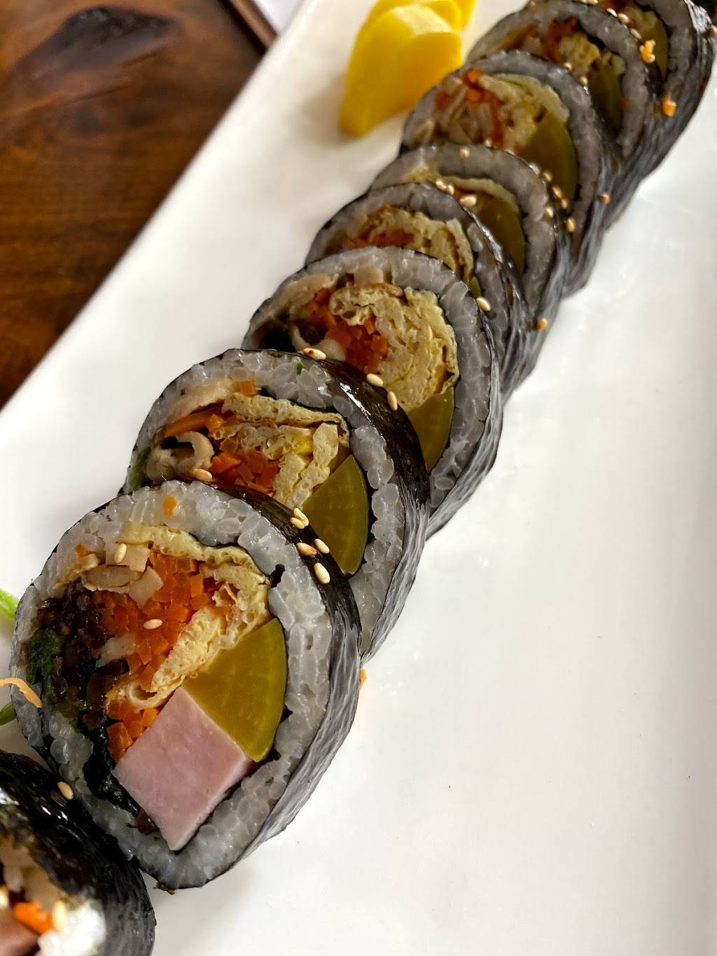 Crescent Pocha | restaurant | 38-40 Crescent St, Queens, NY 11101, USA | 7183922509 OR +1 718-392-2509