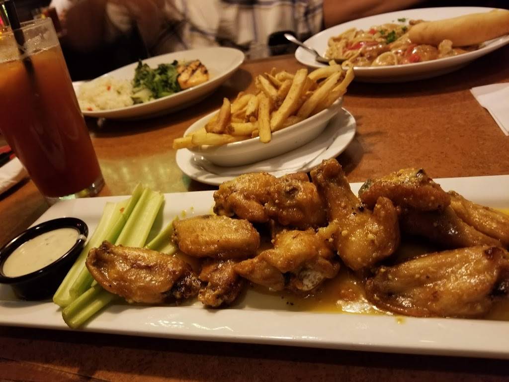 TGI Fridays | restaurant | 6915 West 38th Street, Indianapolis, IN 46254, USA | 3173478443 OR +1 317-347-8443