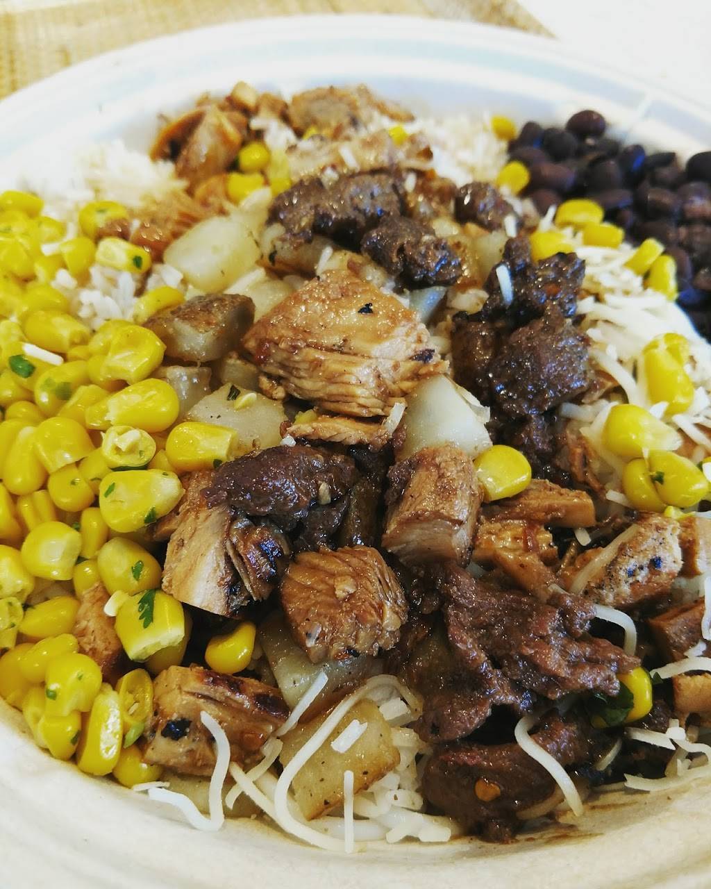 Chipotle Mexican Grill | restaurant | 8420 Beverly Blvd, West Hollywood, CA 90048, USA | 3237821281 OR +1 323-782-1281