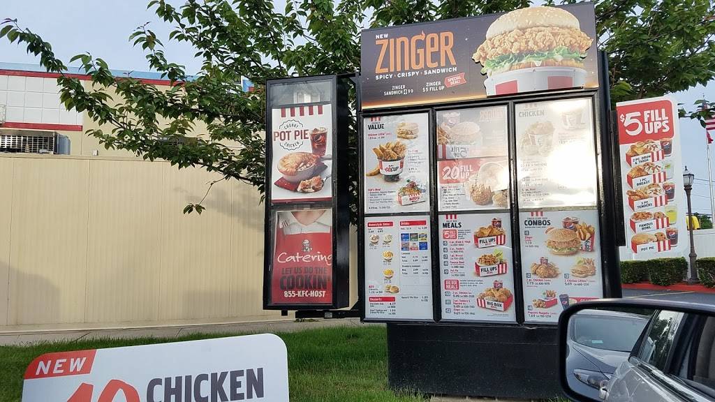 KFC | restaurant | 910 Broadway, Amityville, NY 11701, USA | 6317891990 OR +1 631-789-1990